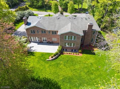 6 Grosvenor Road Millburn NJ 07078