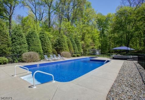 47 Race Road Lafayette NJ 07848