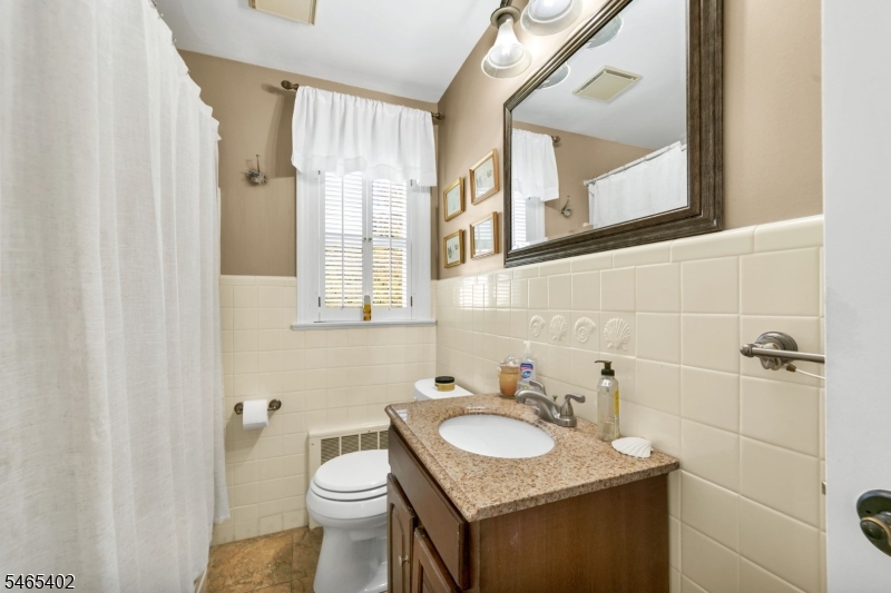9 Shetland Drive Clark NJ 07066