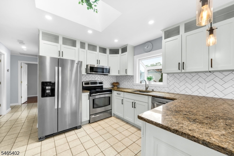 9 Shetland Drive Clark NJ 07066