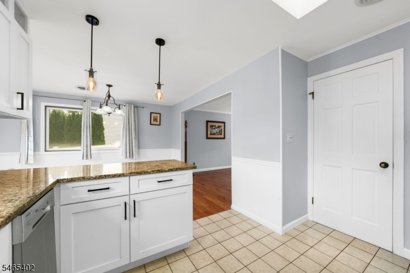 9 Shetland Drive Clark NJ 07066