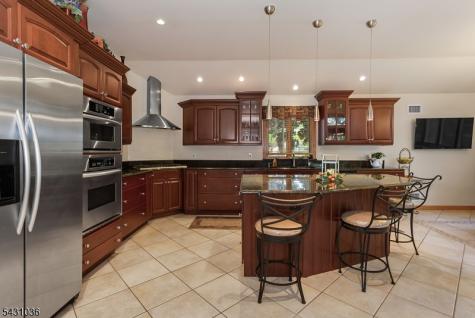 16 Barbara Way Wayne NJ 07470
