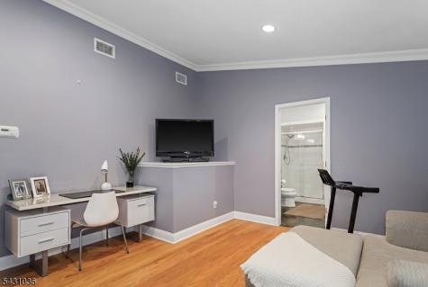 16 Barbara Way Wayne NJ 07470