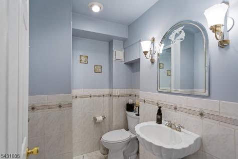 16 Barbara Way Wayne NJ 07470