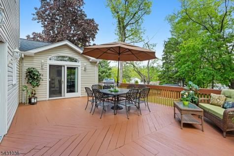 16 Barbara Way Wayne NJ 07470