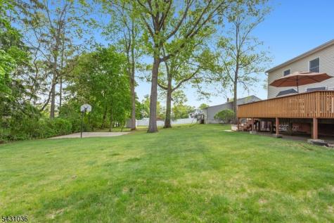 16 Barbara Way Wayne NJ 07470