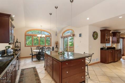 16 Barbara Way Wayne NJ 07470