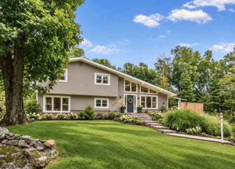 758 W Shore Trail Byram NJ 07871