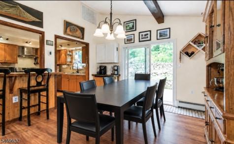 758 W Shore Trail Byram NJ 07871