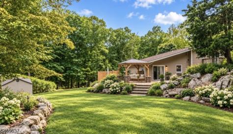 758 W Shore Trail Byram NJ 07871