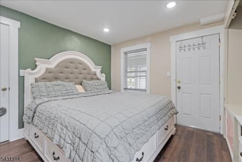 25 Woodland Avenue Nutley NJ 07110