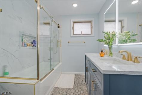 25 Woodland Avenue Nutley NJ 07110
