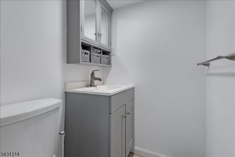 25 Woodland Avenue Nutley NJ 07110