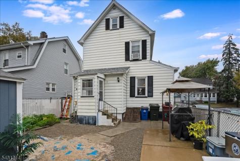 25 Woodland Avenue Nutley NJ 07110