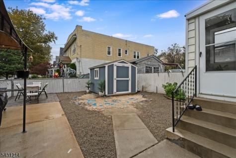 25 Woodland Avenue Nutley NJ 07110