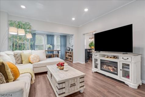 25 Woodland Avenue Nutley NJ 07110