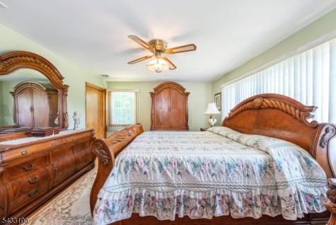 8 Carlos Drive Fairfield NJ 07004