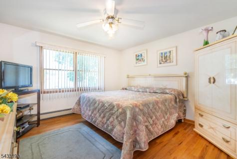 8 Carlos Drive Fairfield NJ 07004