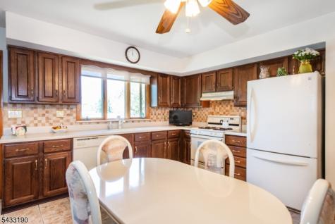 8 Carlos Drive Fairfield NJ 07004