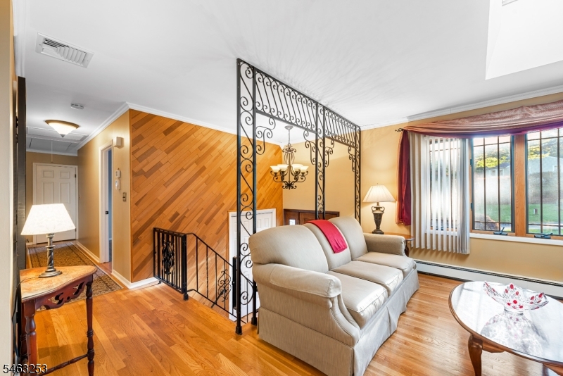 9 Mildred Avenue Hopatcong NJ 07874
