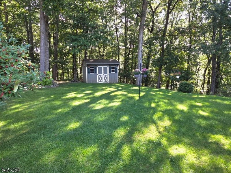 9 Mildred Avenue Hopatcong NJ 07874