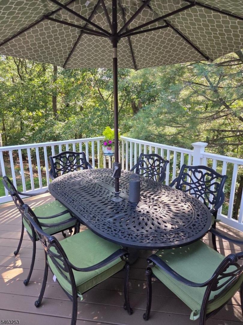 9 Mildred Avenue Hopatcong NJ 07874