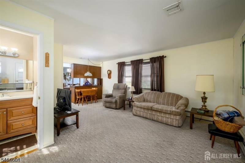 58 Jordan Road Woodbridge NJ 07067