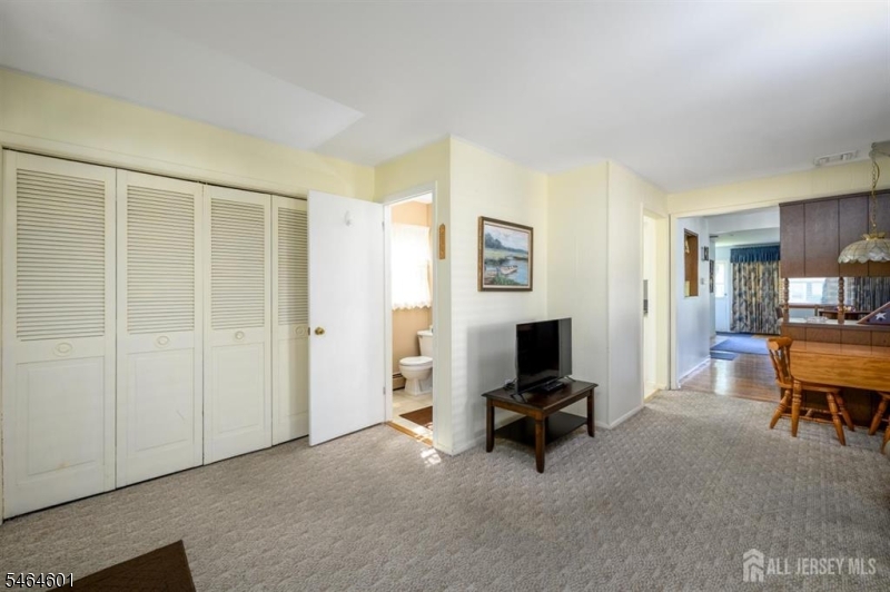 58 Jordan Road Woodbridge NJ 07067