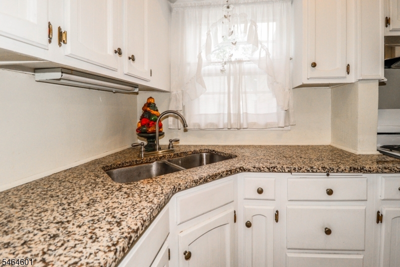 58 Jordan Road Woodbridge NJ 07067