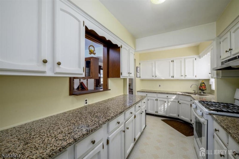 58 Jordan Road Woodbridge NJ 07067