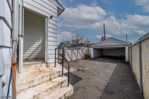 457 N 7th Street Newark NJ 07107