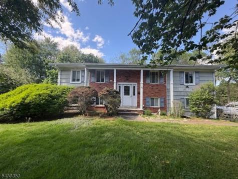 92 Fairway Drive East Hanover NJ 07936