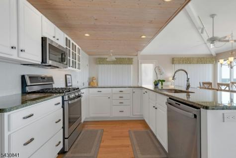 237 Heron Road Tuckerton NJ 08087