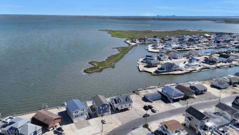 237 Heron Road Tuckerton NJ 08087