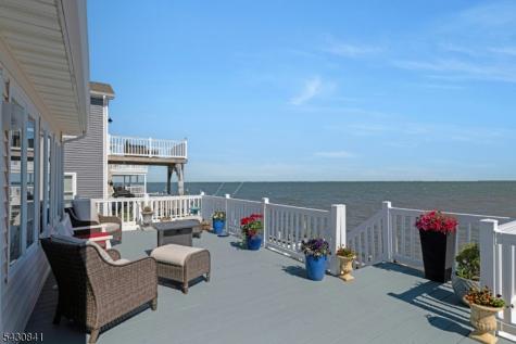 237 Heron Road Tuckerton NJ 08087
