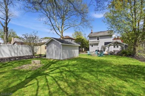 21 Edgewood Road Denville NJ 07834