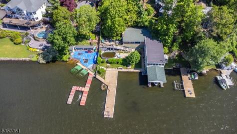 31 Cove Road Jefferson NJ 07849