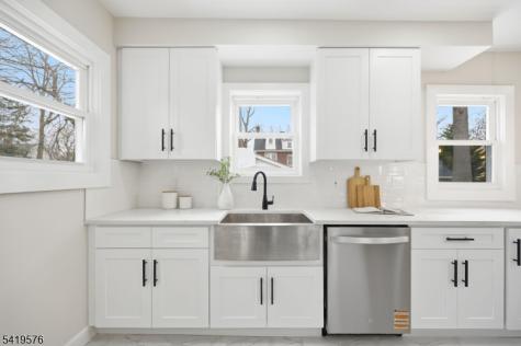 308 Windsor Road Englewood NJ 07631