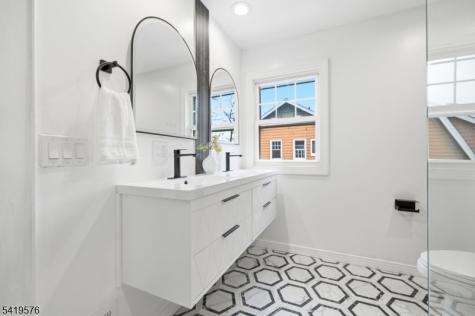 308 Windsor Road Englewood NJ 07631