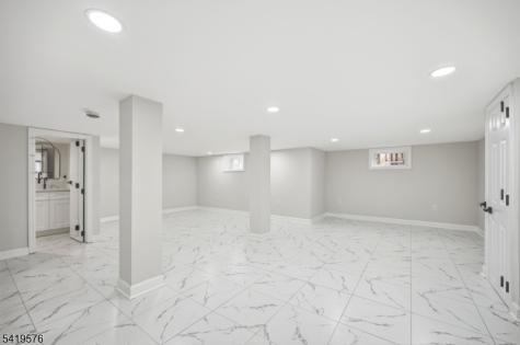 308 Windsor Road Englewood NJ 07631