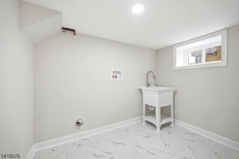 308 Windsor Road Englewood NJ 07631