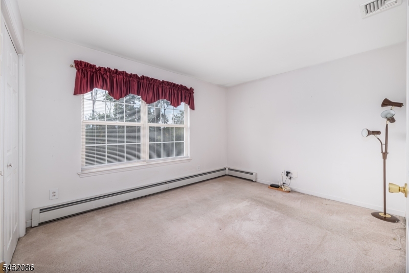 17 Bailey Drive Vernon NJ 07418