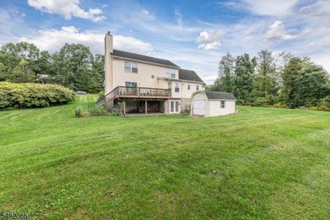 17 Bailey Drive Vernon NJ 07418