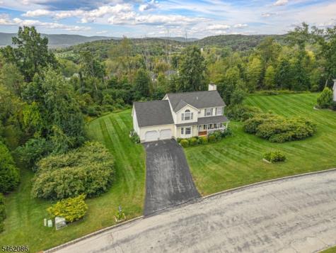 17 Bailey Drive Vernon NJ 07418