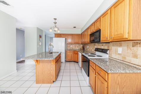 17 Bailey Drive Vernon NJ 07418