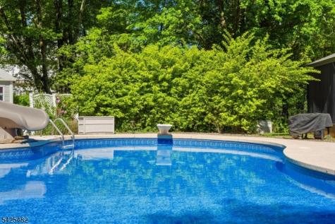 11 Barbara Drive Hillsborough NJ 08844