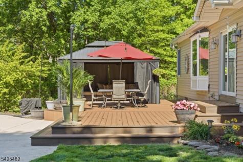 11 Barbara Drive Hillsborough NJ 08844