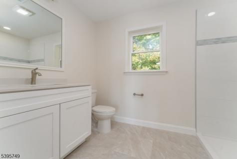 9 Heather Hill Road Washington NJ 07882