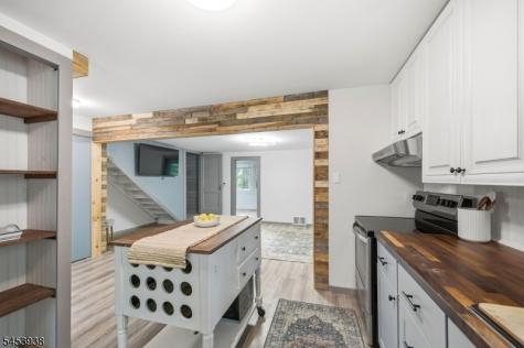 1 Woodland Avenue Mount Olive NJ 07828