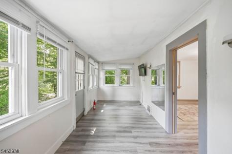 1 Woodland Avenue Mount Olive NJ 07828
